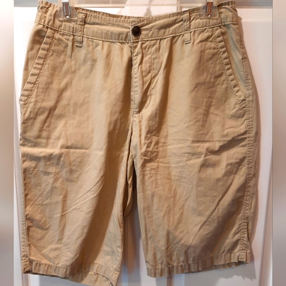 Arizona Jeans Co. size 20 Khaki Shorts, Bundle of 3 - Picture 5 of 9